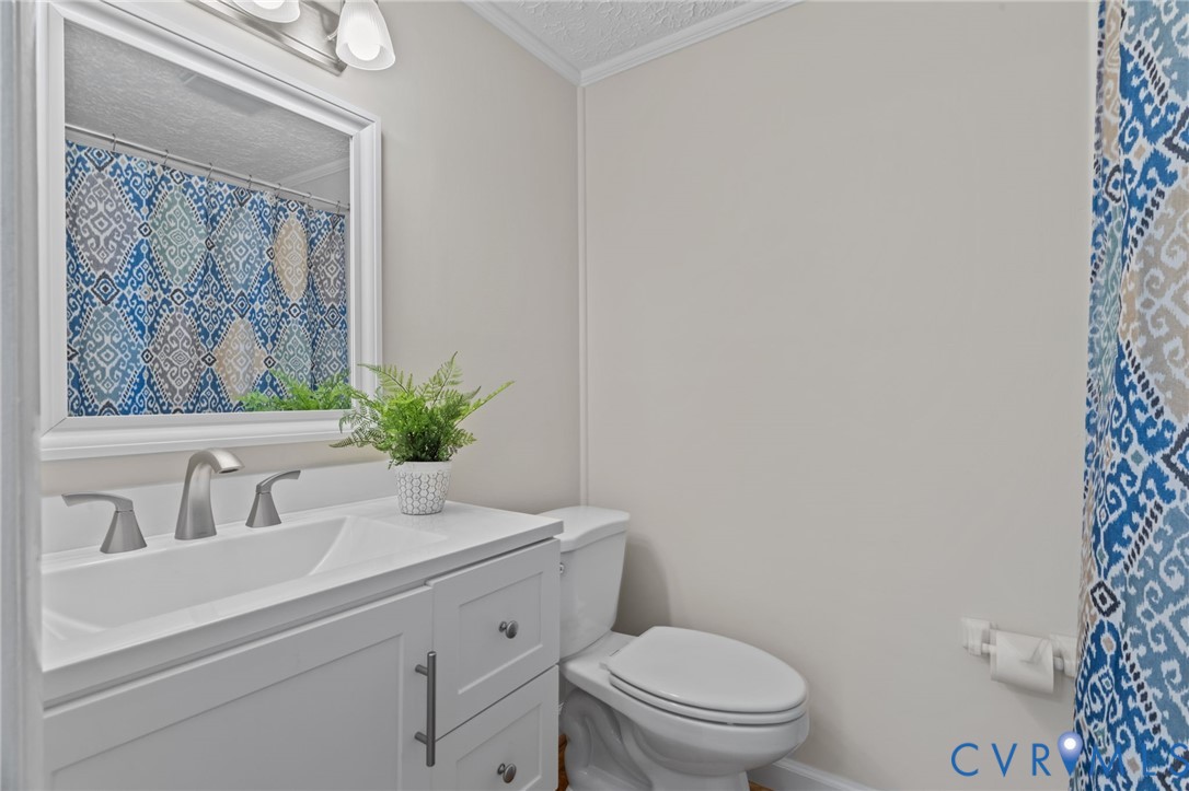 67 Deer Drive Gum Spring, VA 23065 - Photo 14 of 25 Bathroom Vanity