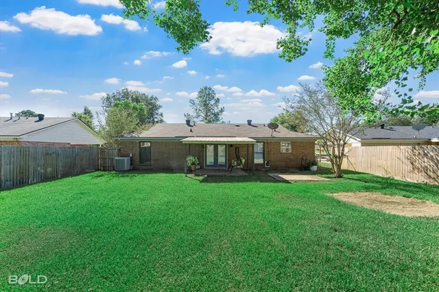 $189,900 | 2129 Rossie Lee Drive, Bossier City, LA 71112