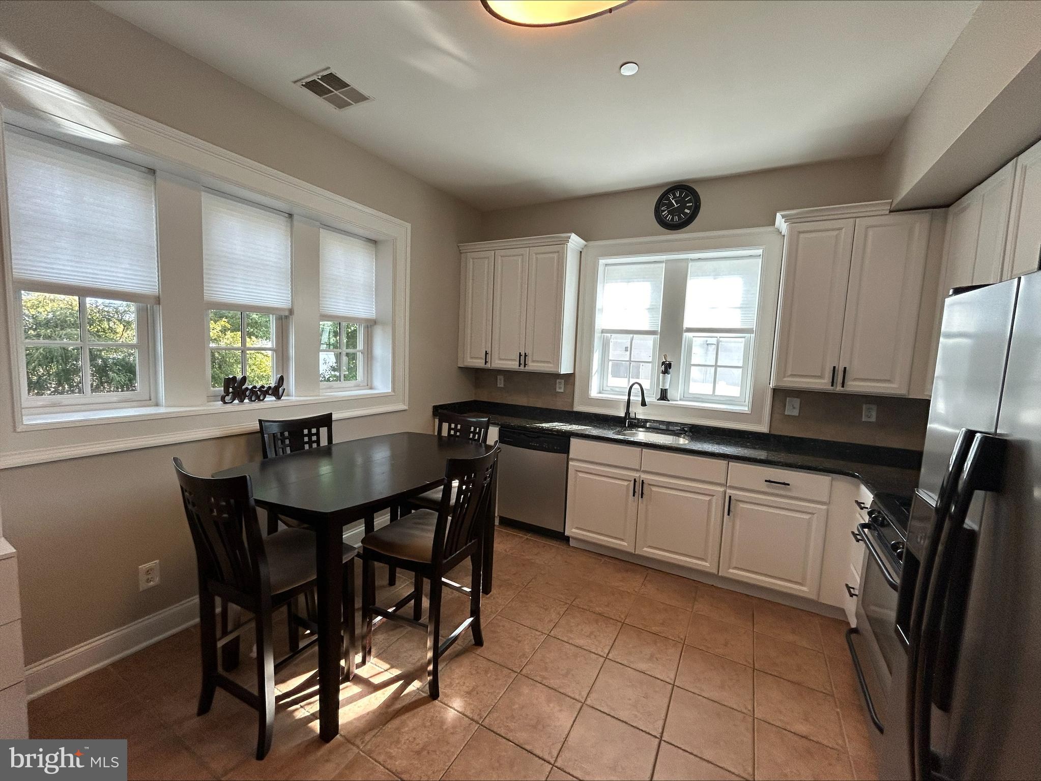 7220 Ridge Avenue, Unit A Philadelphia, PA 19128 - Photo 2 of 10 Gallery Image 2