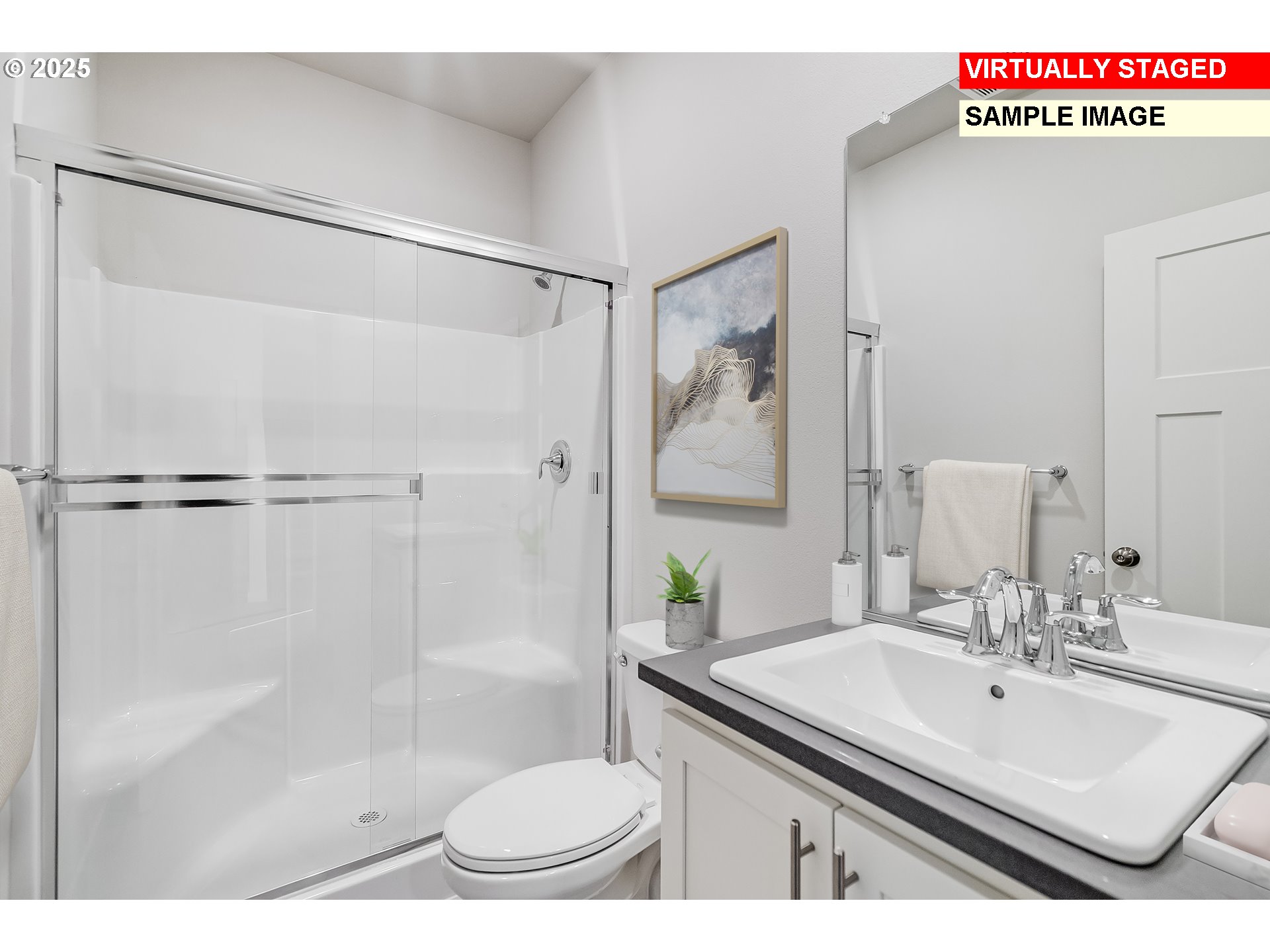 843 Glade Avenue, Unit H162 Forest Grove, OR 97116 - Photo 5 of 28 a bathroom with a sink toilet and shower