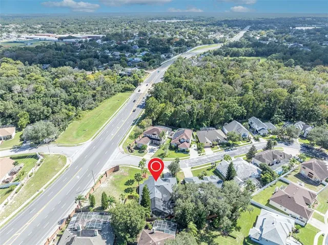 a picture of city view with lake view