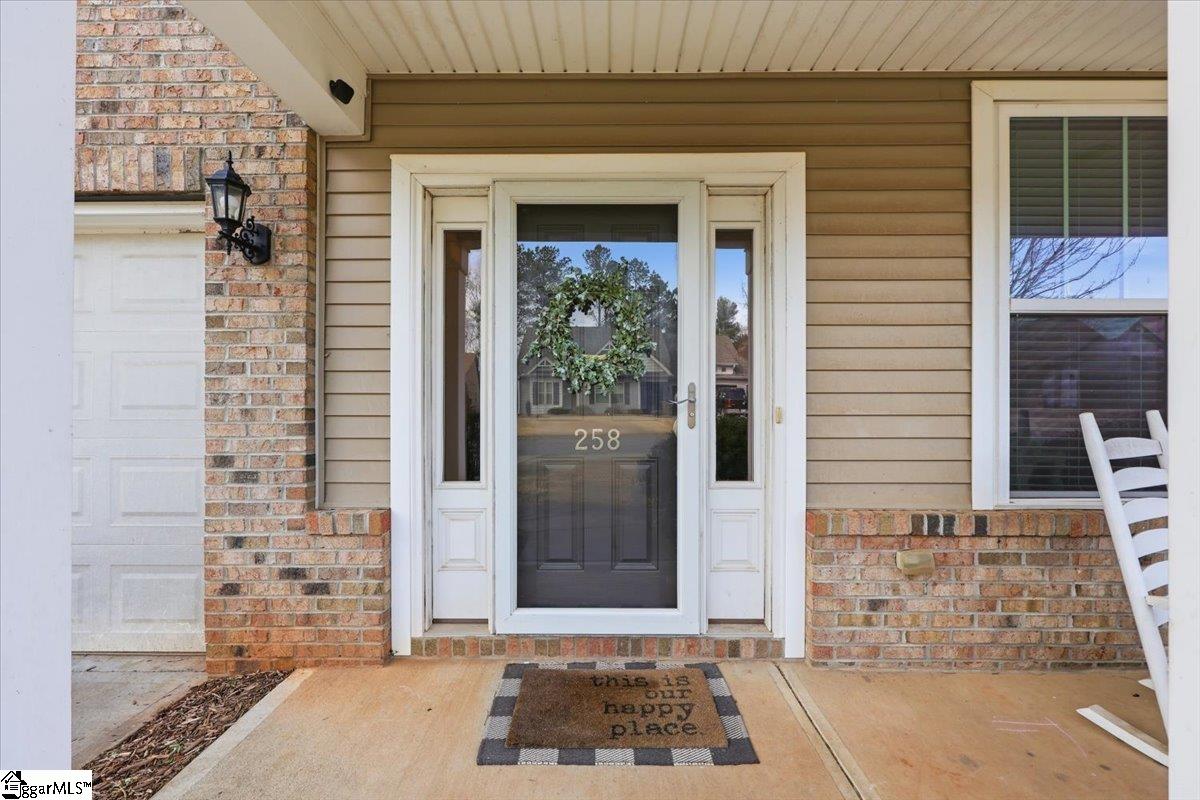 258 East Pyrenees Drive Lyman, SC 29365 - Photo 2 of 31