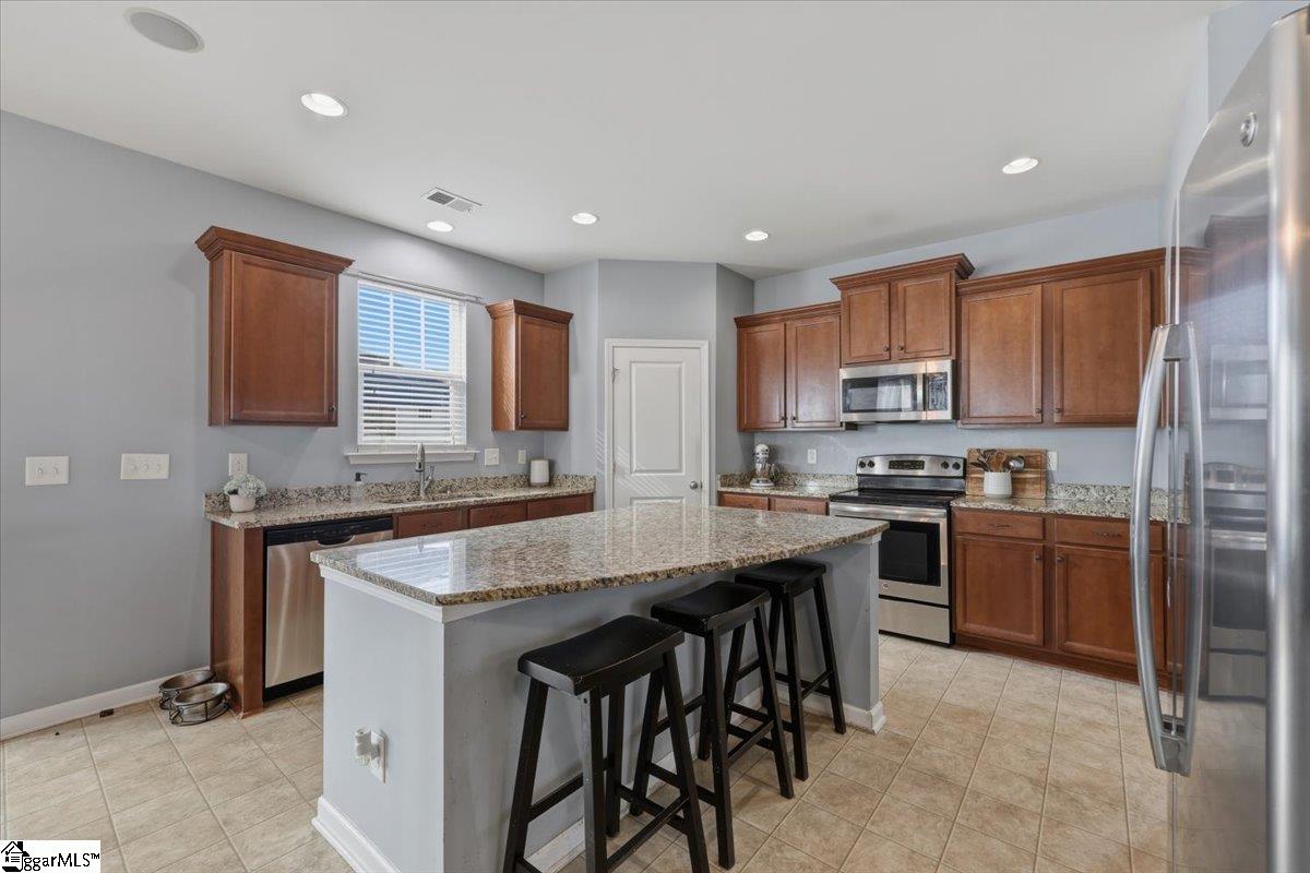 258 East Pyrenees Drive Lyman, SC 29365 - Photo 7 of 31