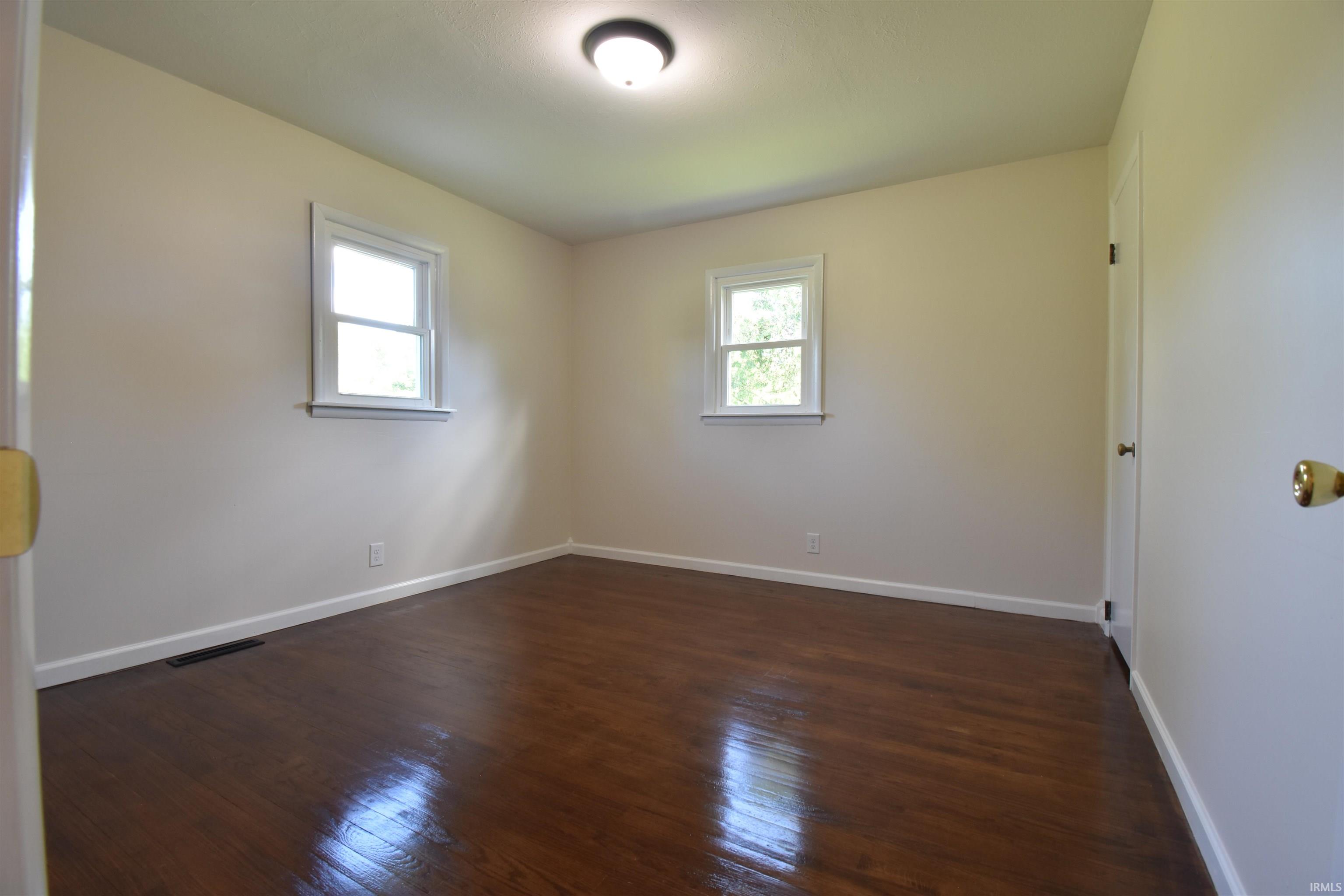 1320 North Logan Road Bloomington, IN 47404 - Photo 19 of 29