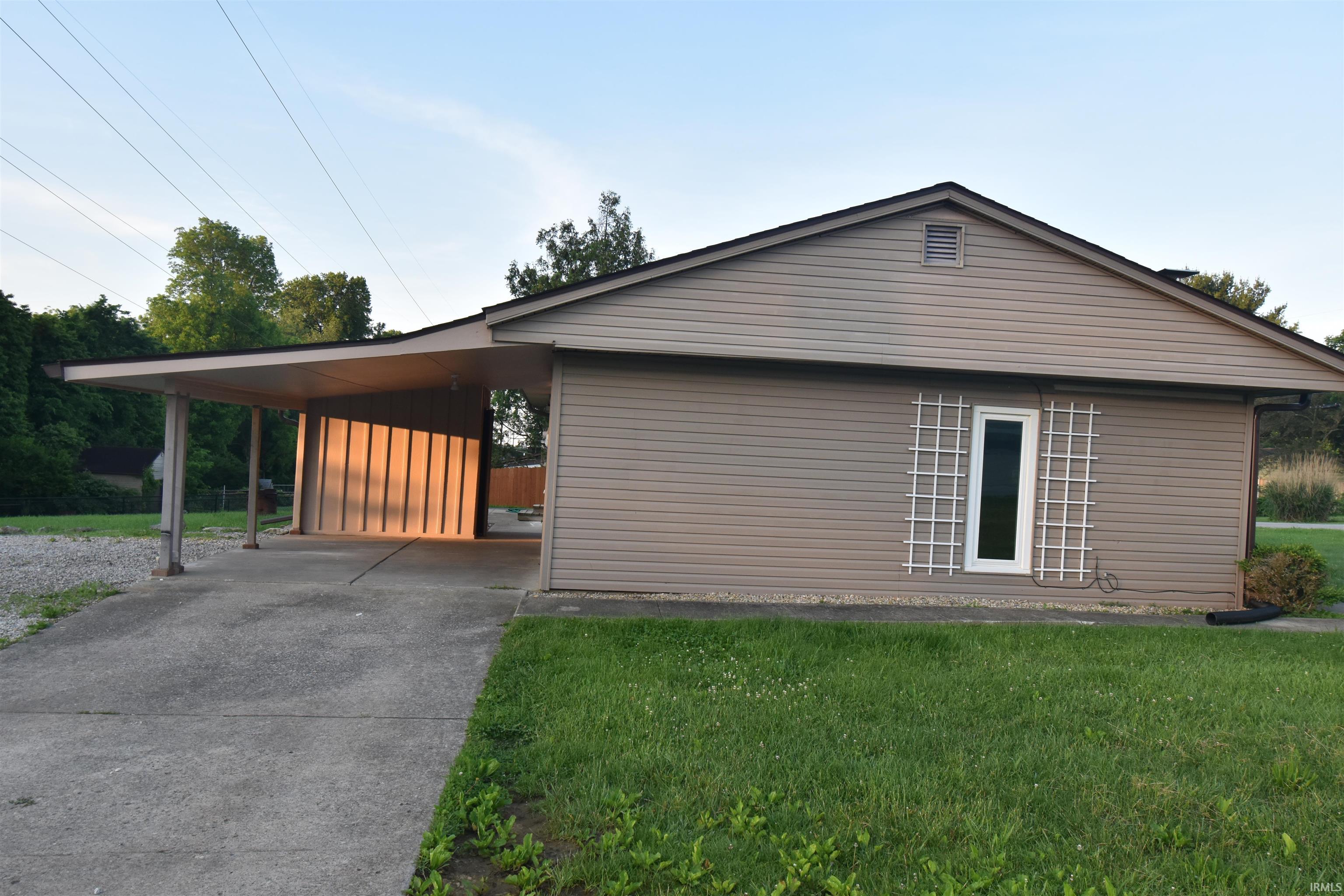 1320 North Logan Road Bloomington, IN 47404 - Photo 27 of 29