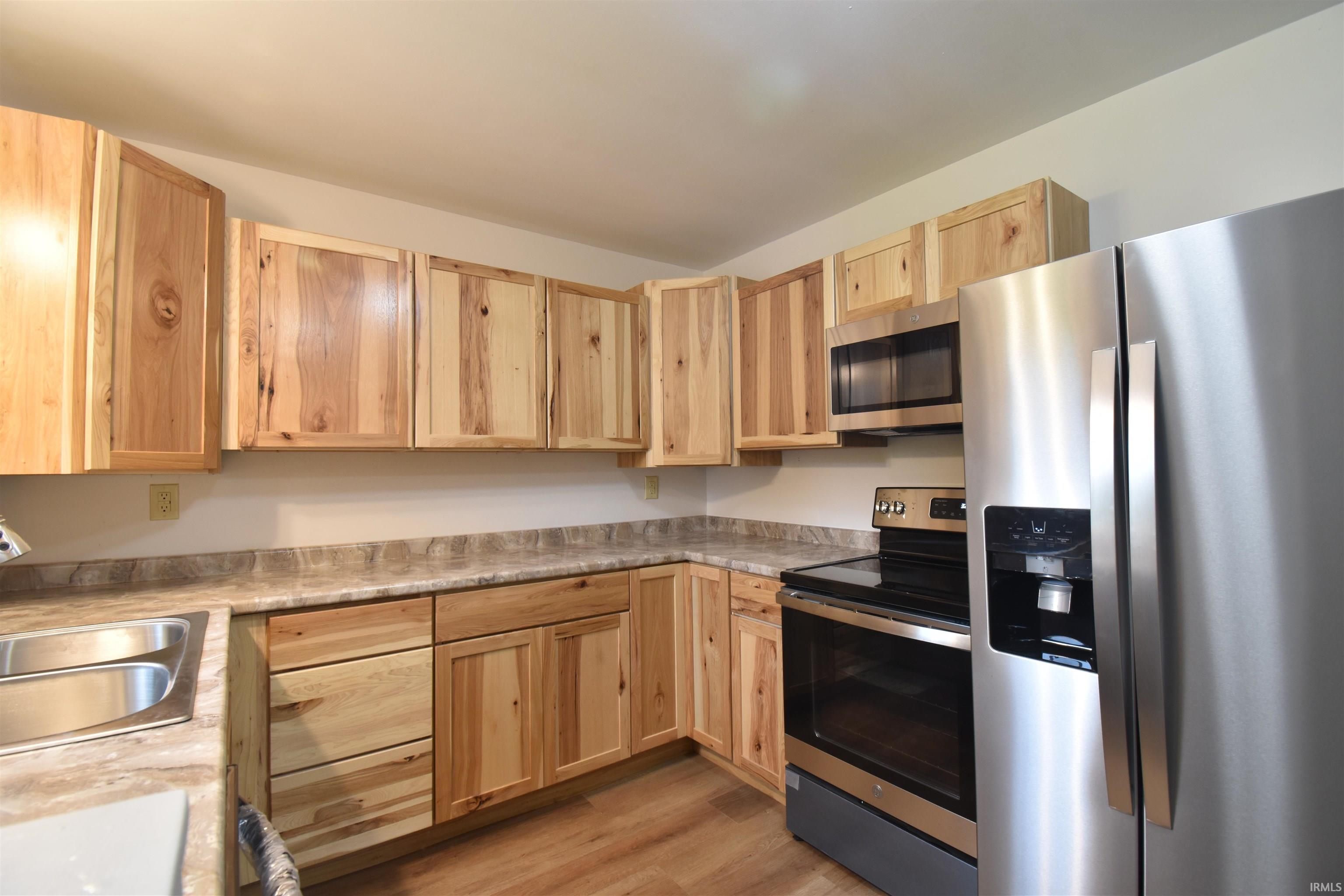 1320 North Logan Road Bloomington, IN 47404 - Photo 4 of 29
