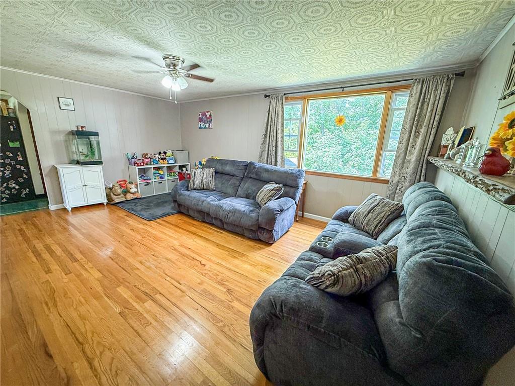 399 Bullcreek Road Butler, PA 16002 - Photo 2 of 50