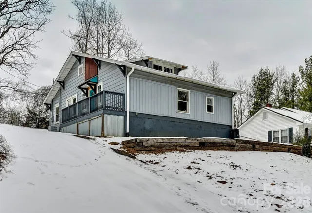 $390,000 | 21 Hilldale Road, Asheville, NC 28803