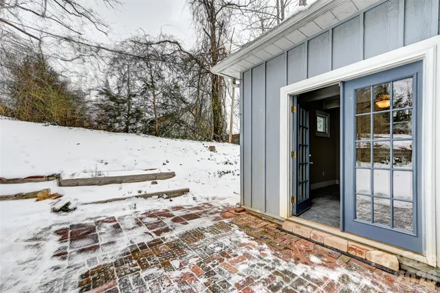 $390,000 | 21 Hilldale Road, Asheville, NC 28803