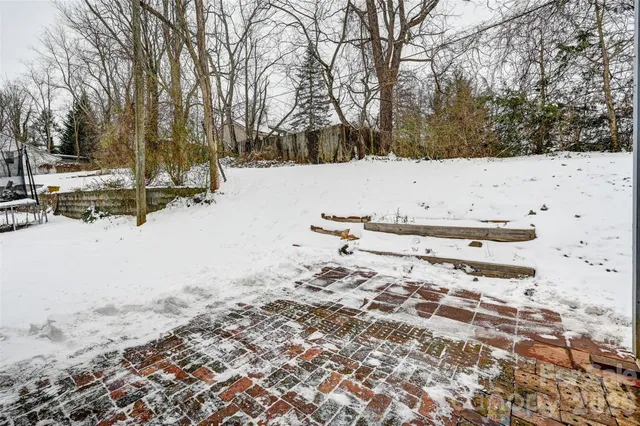 $390,000 | 21 Hilldale Road, Asheville, NC 28803