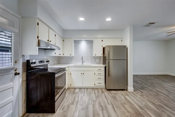 $1,800 | 2701 St Edwards Circle, Unit A, Austin, TX 78704