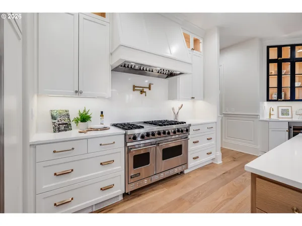 $3,695,000 | 2147 Glenmorrie Lane, Lake Oswego, OR 97034