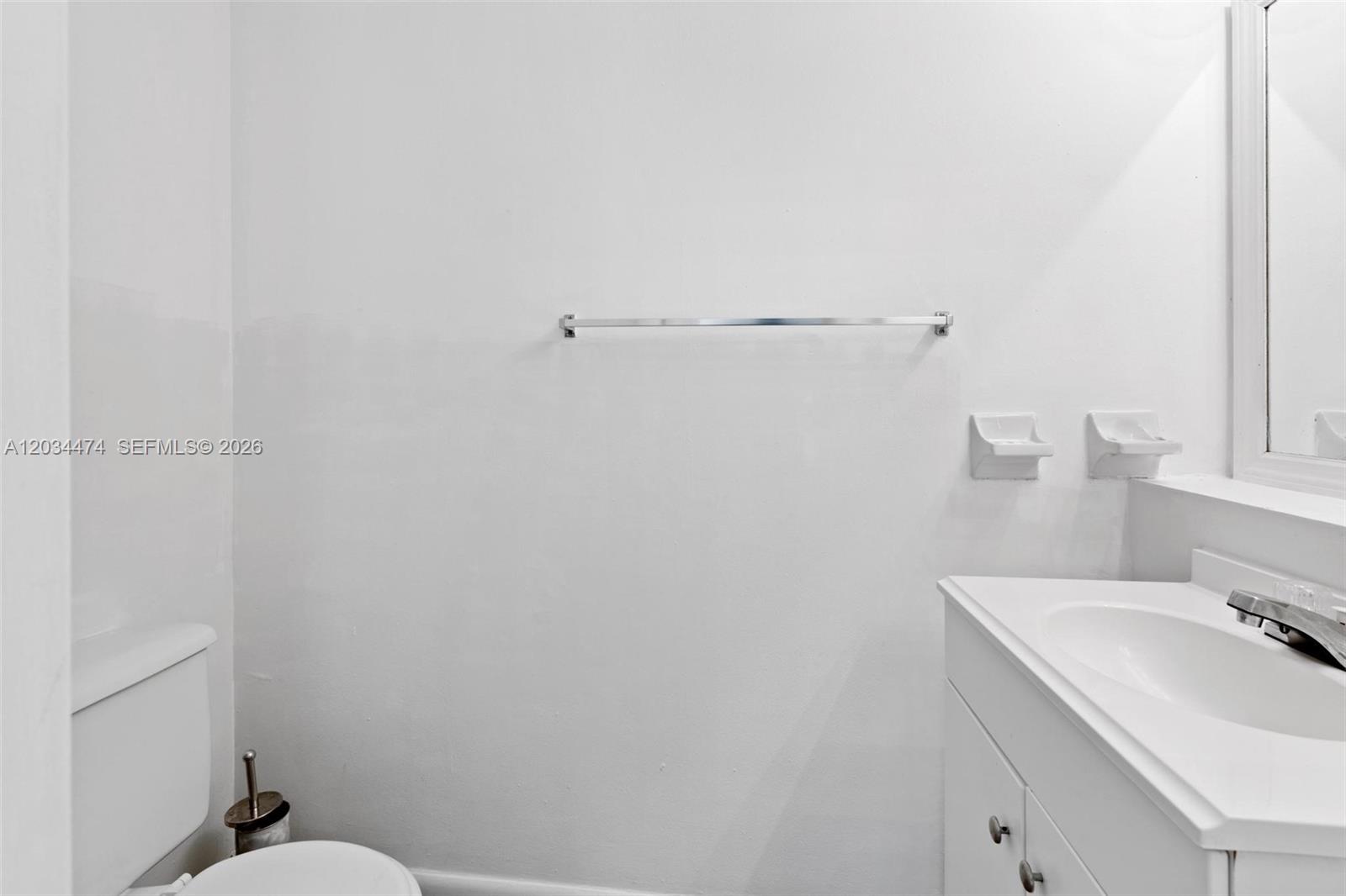 15460 Southwest 82nd Lane, Unit 404 Miami, FL 33193 - Photo 11 of 32 half bathroom