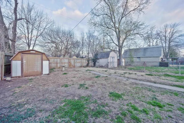 $152,500 | 1401 Lodge Avenue, Evansville, IN 47714