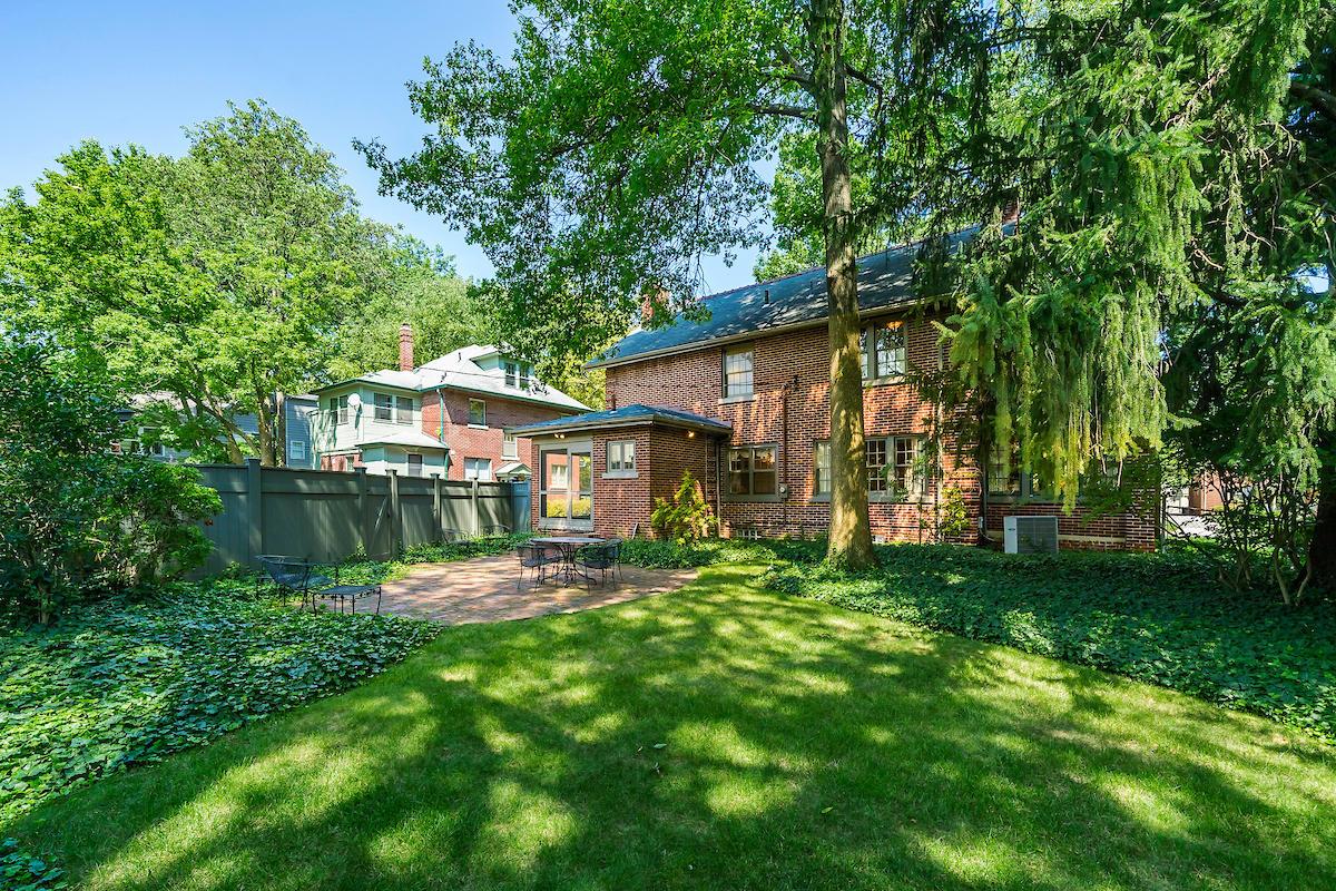 2425 Brentwood Road Columbus, OH 43209 - Photo 28 of 29