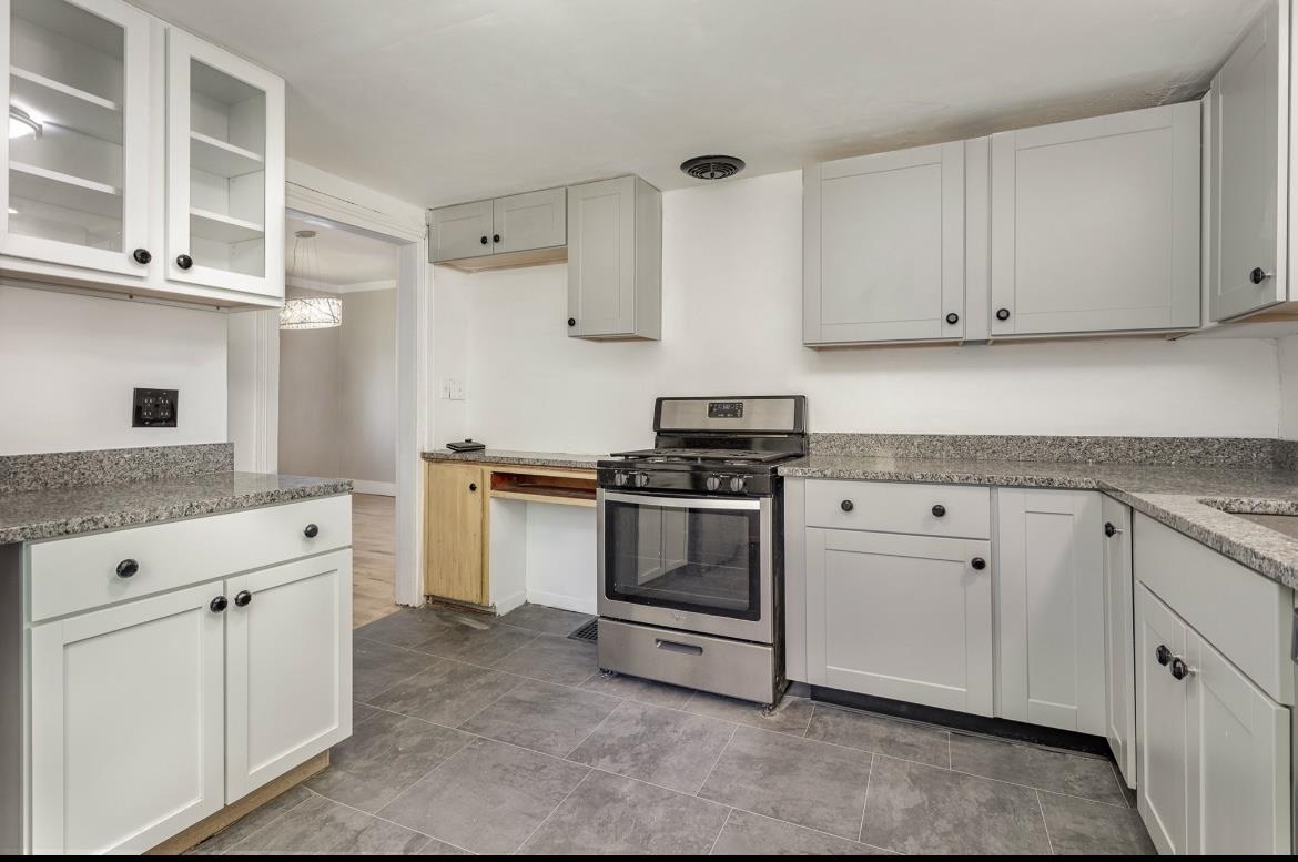 604 North Monroe Street Bay City, MI 48708 - Photo 11 of 25 Gallery Image 11