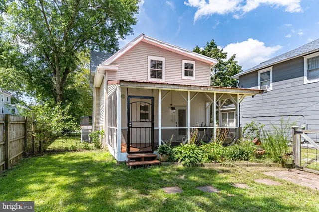 $274,900 | 507 Ferry Street, Sharptown, MD 21861