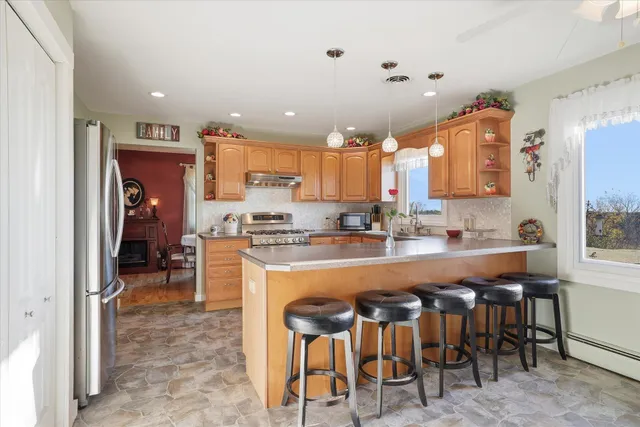 $559,000 | W309S8296 County Rd I, Mukwonago, WI 53149