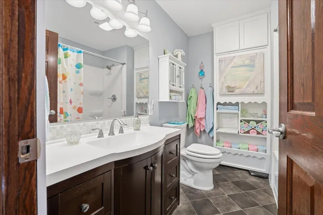 $559,000 | W309S8296 County Rd I, Mukwonago, WI 53149