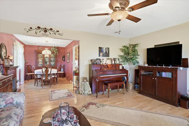 $559,000 | W309S8296 County Rd I, Mukwonago, WI 53149