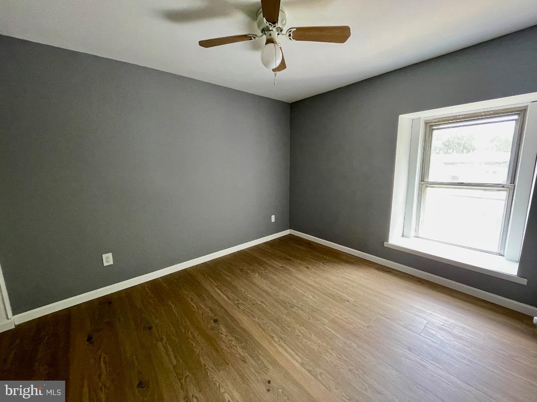 904-906 Main Avenue Croydon, PA 19021 - Photo 30 of 51 an empty room with a window