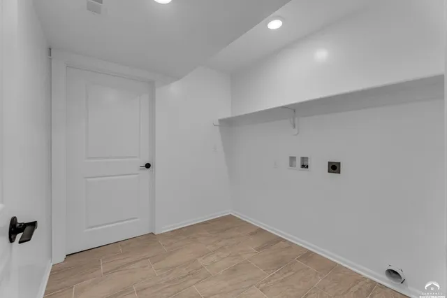 $529,900 | 3512 Prairie Clover Court, Lawrence, KS 66049