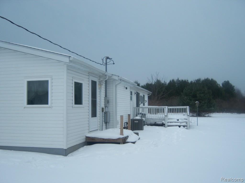 5670 Snay Road Palms, MI 48465 - Photo 4 of 5 102_1676.jpg