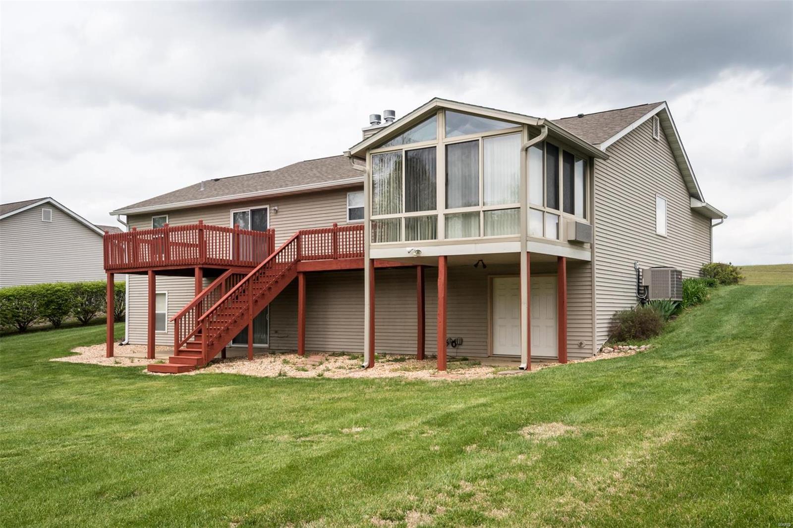 8540 Oak Hill School Road Lebanon, IL 62254 - Photo 2 of 22 Gallery Image 2