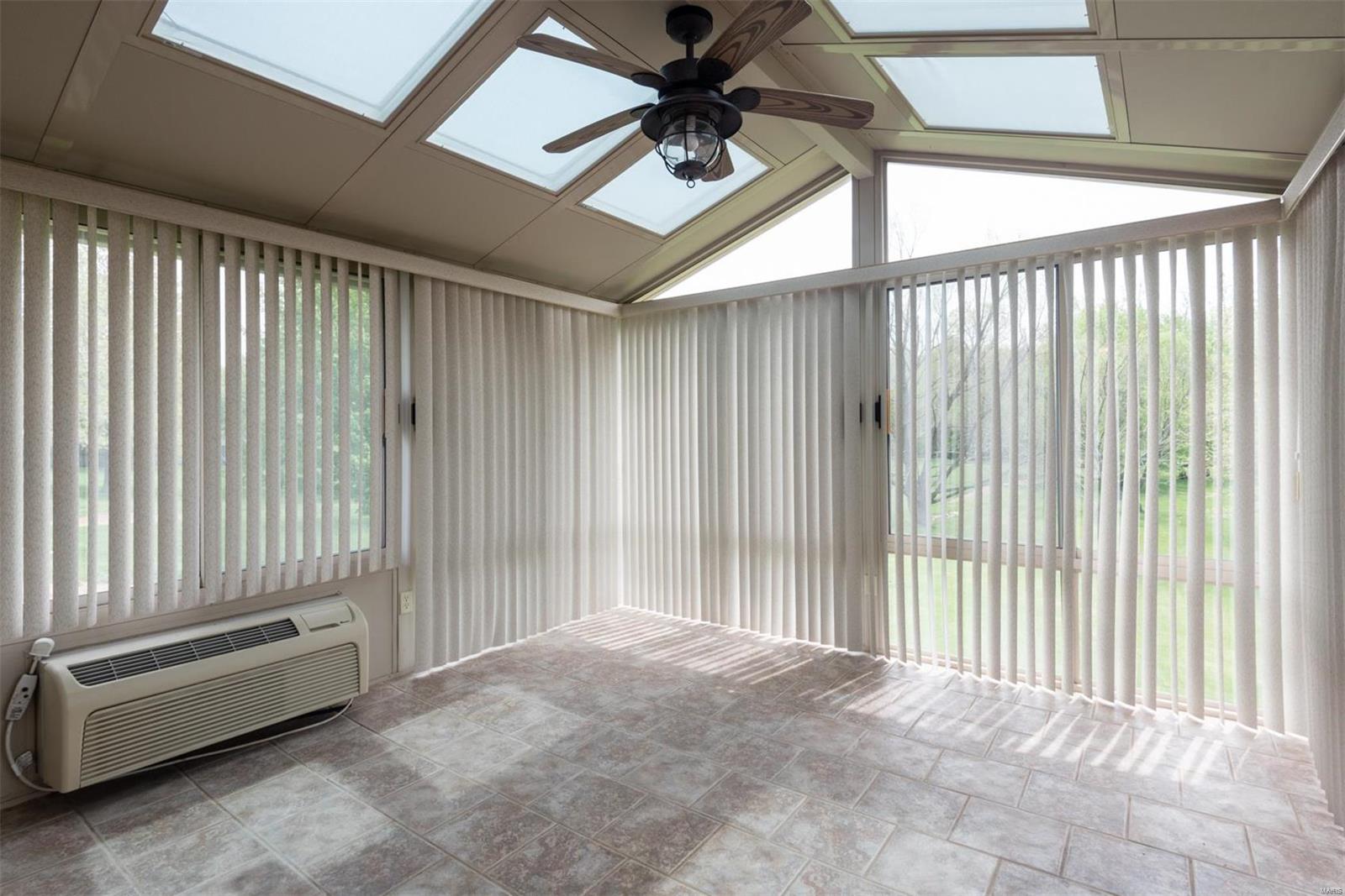 8540 Oak Hill School Road Lebanon, IL 62254 - Photo 11 of 22 Gallery Image 11