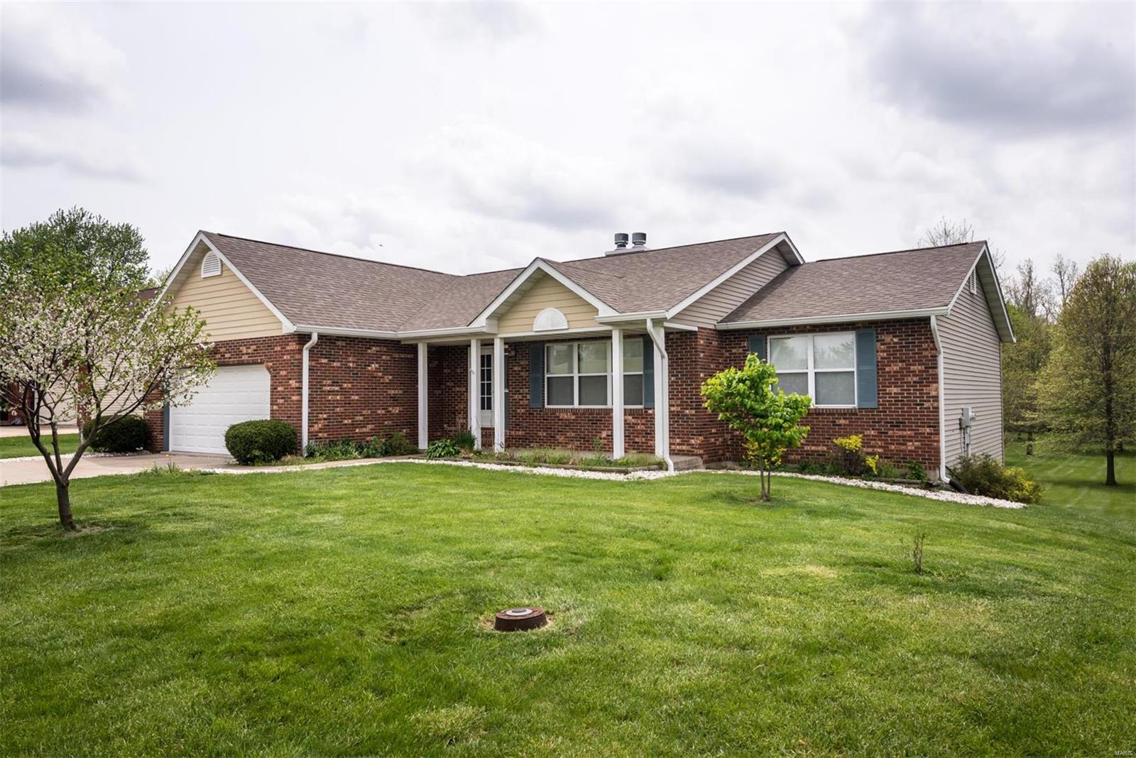 8540 Oak Hill School Road Lebanon, IL 62254 - Photo 18 of 22 Gallery Image 18
