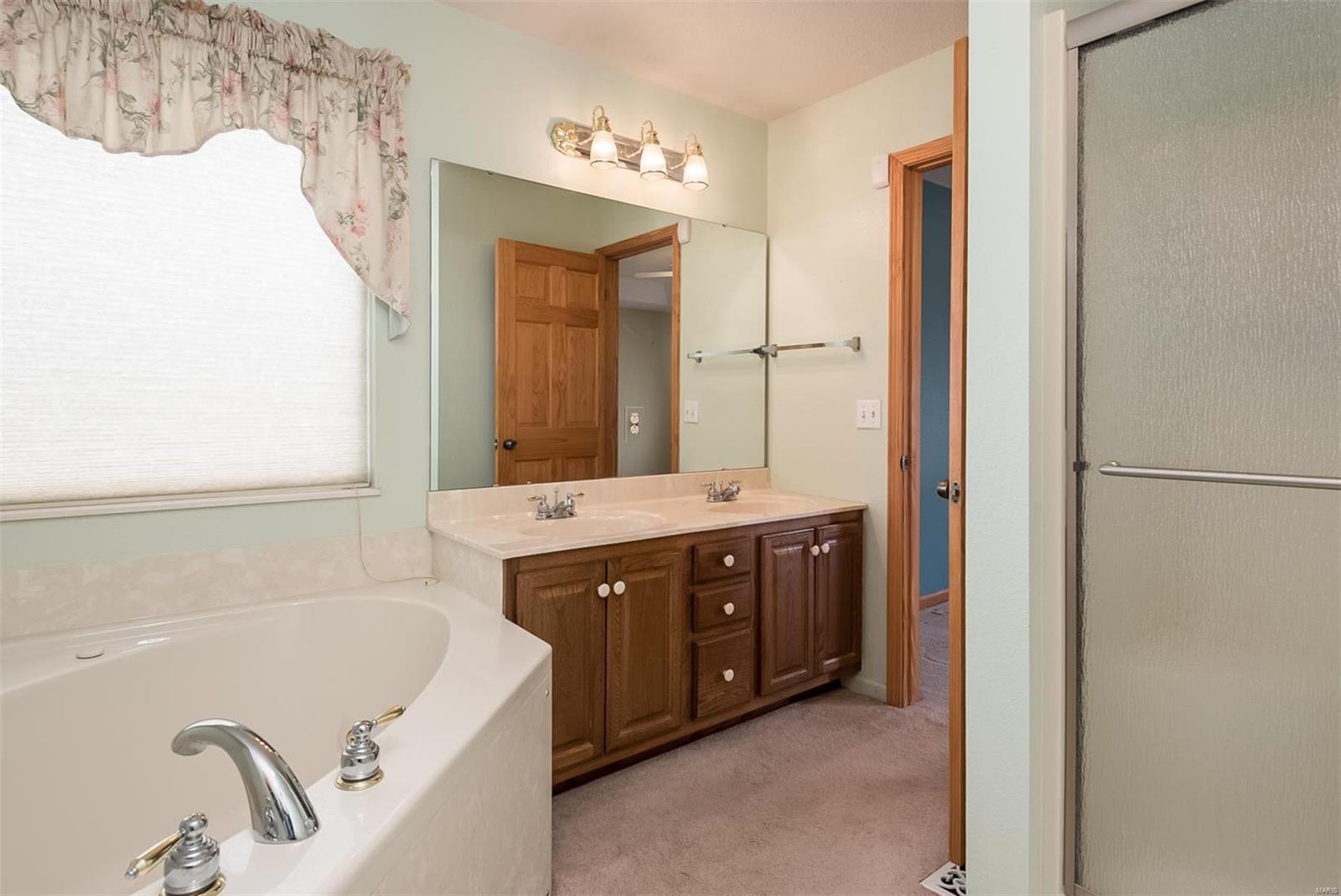 8540 Oak Hill School Road Lebanon, IL 62254 - Photo 10 of 22 Gallery Image 10