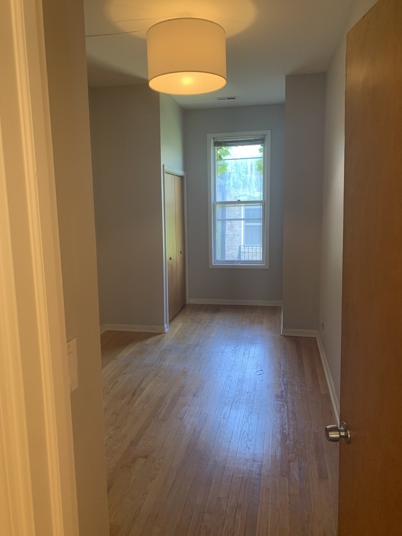 1448 West Polk Street, Unit 2F Chicago, IL 60607 - Photo 14 of 19