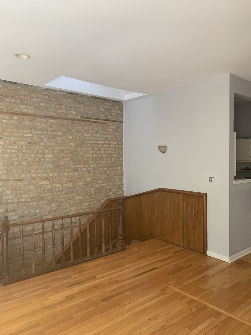 1448 West Polk Street, Unit 2F Chicago, IL 60607 - Photo 6 of 19