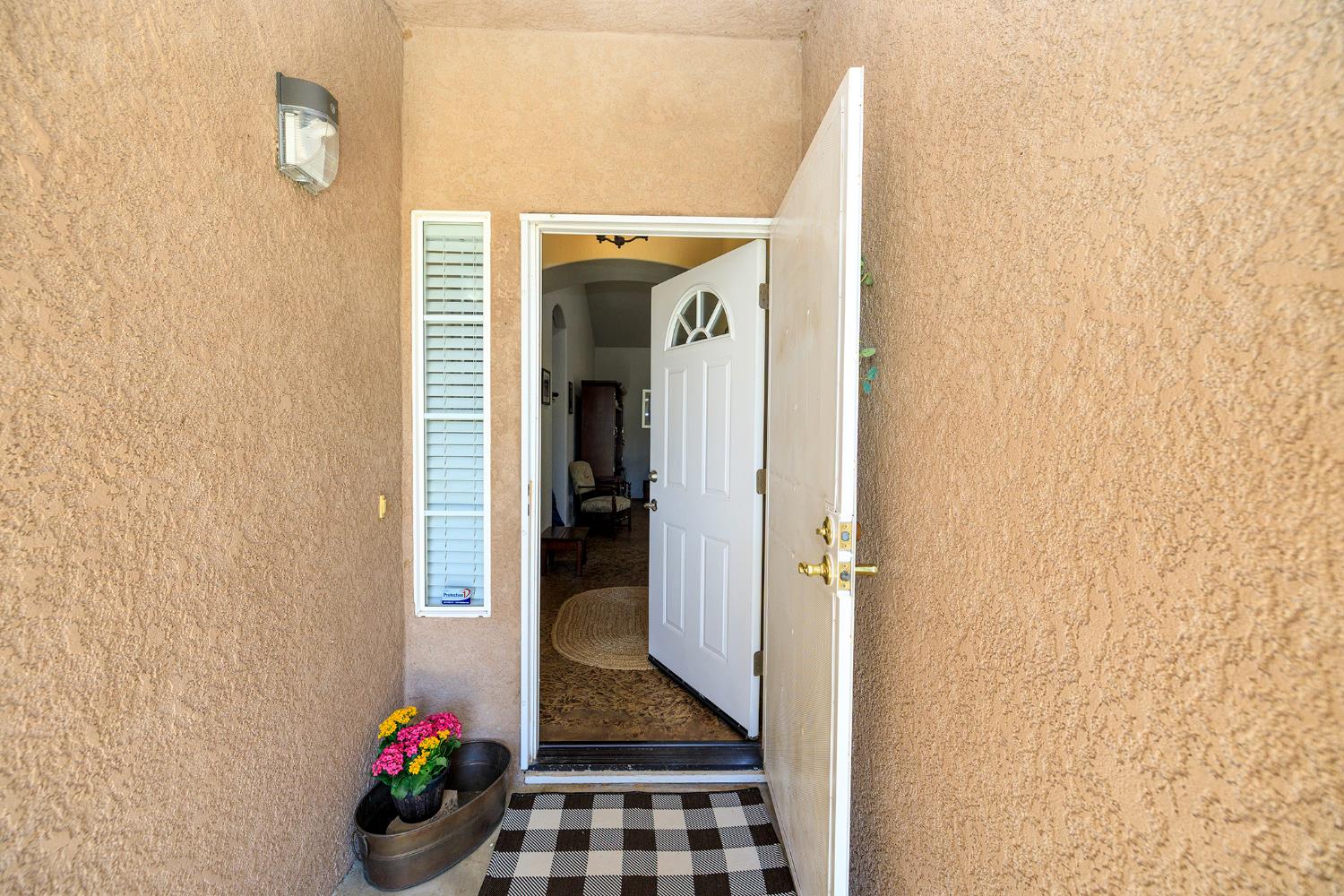 3731 Incline Way Riverbank, CA 95367 - Photo 5 of 49 a view of closet