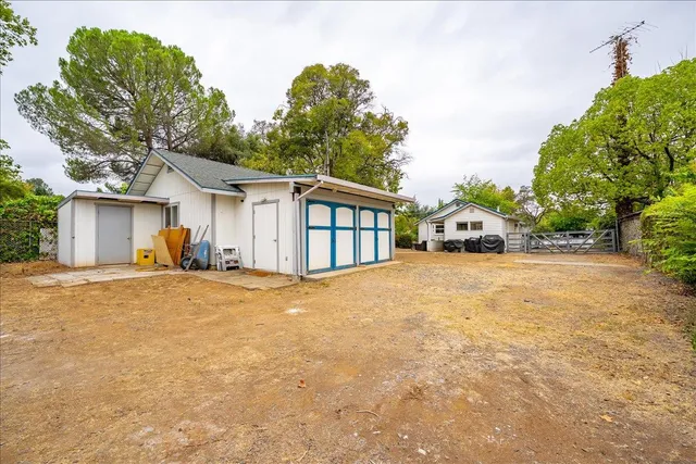 $450,000 | 1240 Live Oak Lane, Auburn, CA 95603