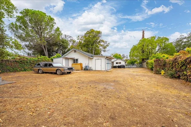 $450,000 | 1240 Live Oak Lane, Auburn, CA 95603