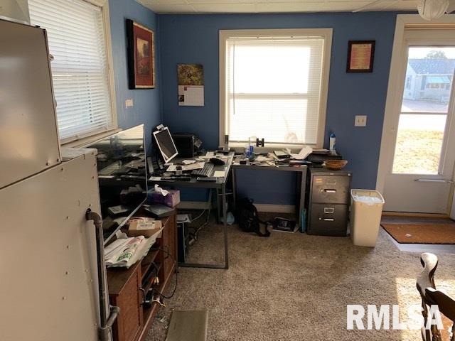 2409 44th Street Moline, IL 61265 - Photo 4 of 7 Gallery Image 4