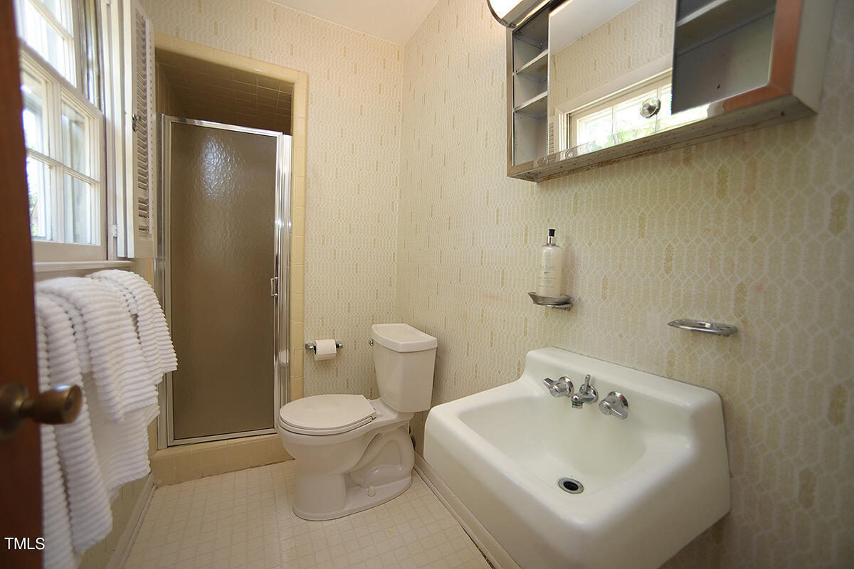4009 Ingram Drive Raleigh, NC 27604 - Photo 10 of 19 Primary Bath