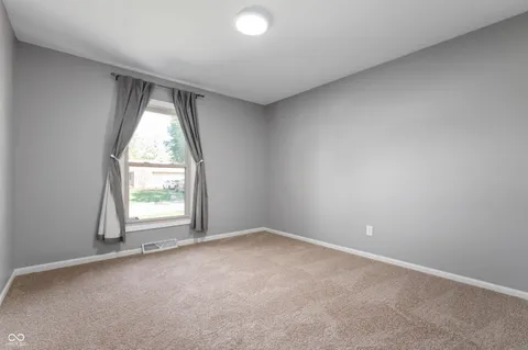 $309,990 | 747 Yosemite Drive, Indianapolis, IN 46217