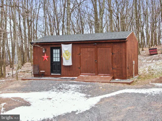 $474,900 | 783 Peewee Lane, Hedgesville, WV 25427