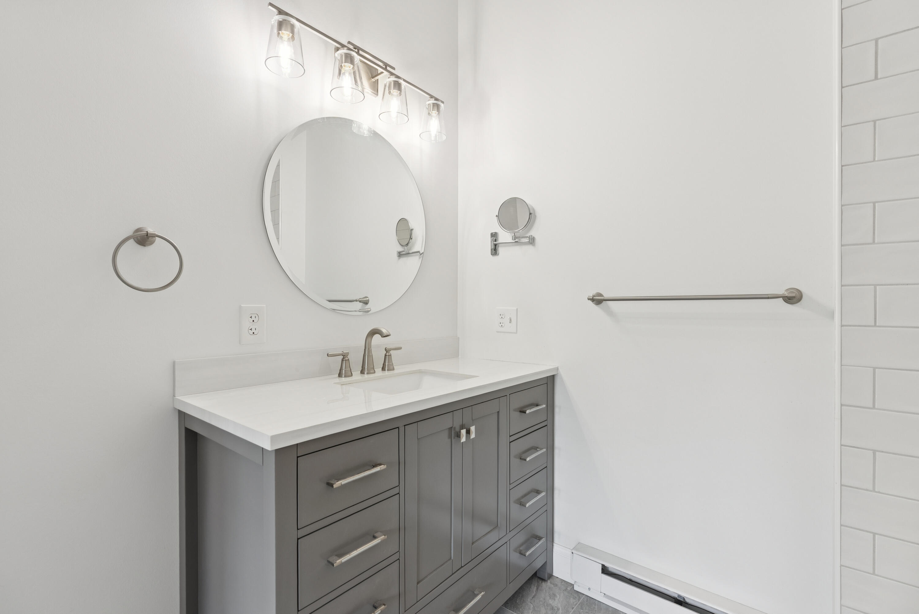 28 Riverlocks Road Kennebunk, ME 04043 - Photo 62 of 90 Bathroom