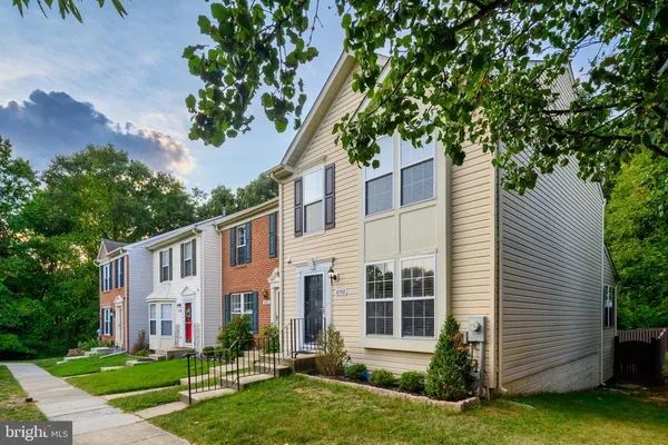 $2,975 | 8755 Thornbrook Drive, Odenton, MD 21113