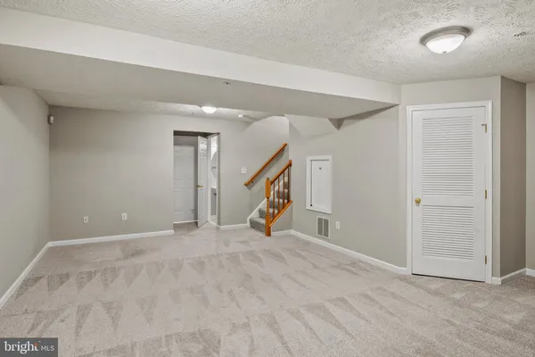 $2,975 | 8755 Thornbrook Drive, Odenton, MD 21113