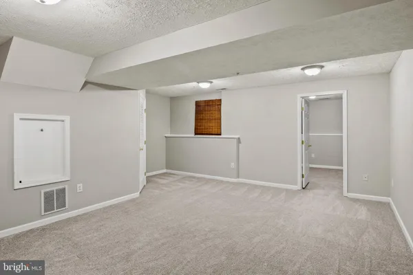 $2,975 | 8755 Thornbrook Drive, Odenton, MD 21113