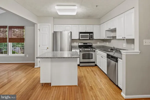 $2,975 | 8755 Thornbrook Drive, Odenton, MD 21113