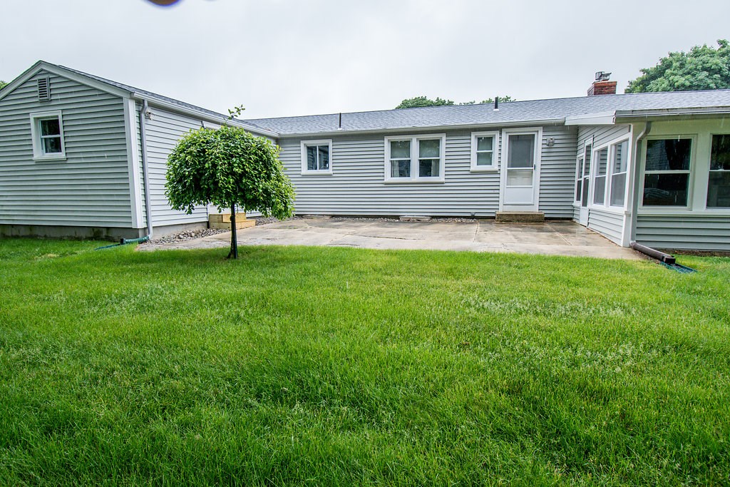 17 Rutherford Avenue Warwick, RI 02886 - Photo 36 of 37 Gallery Image 36