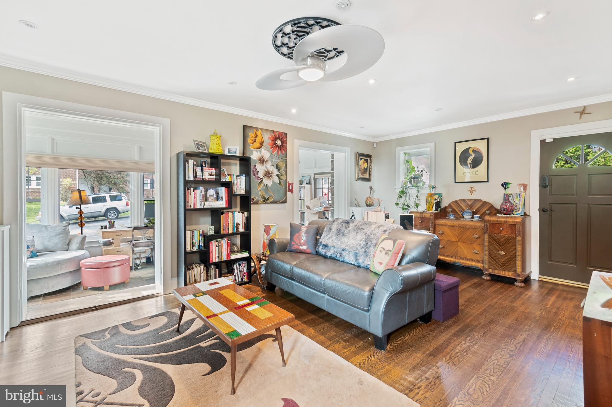 433 Harmon Road Philadelphia, PA 19128 - Photo 4 of 25 Gallery Image 4