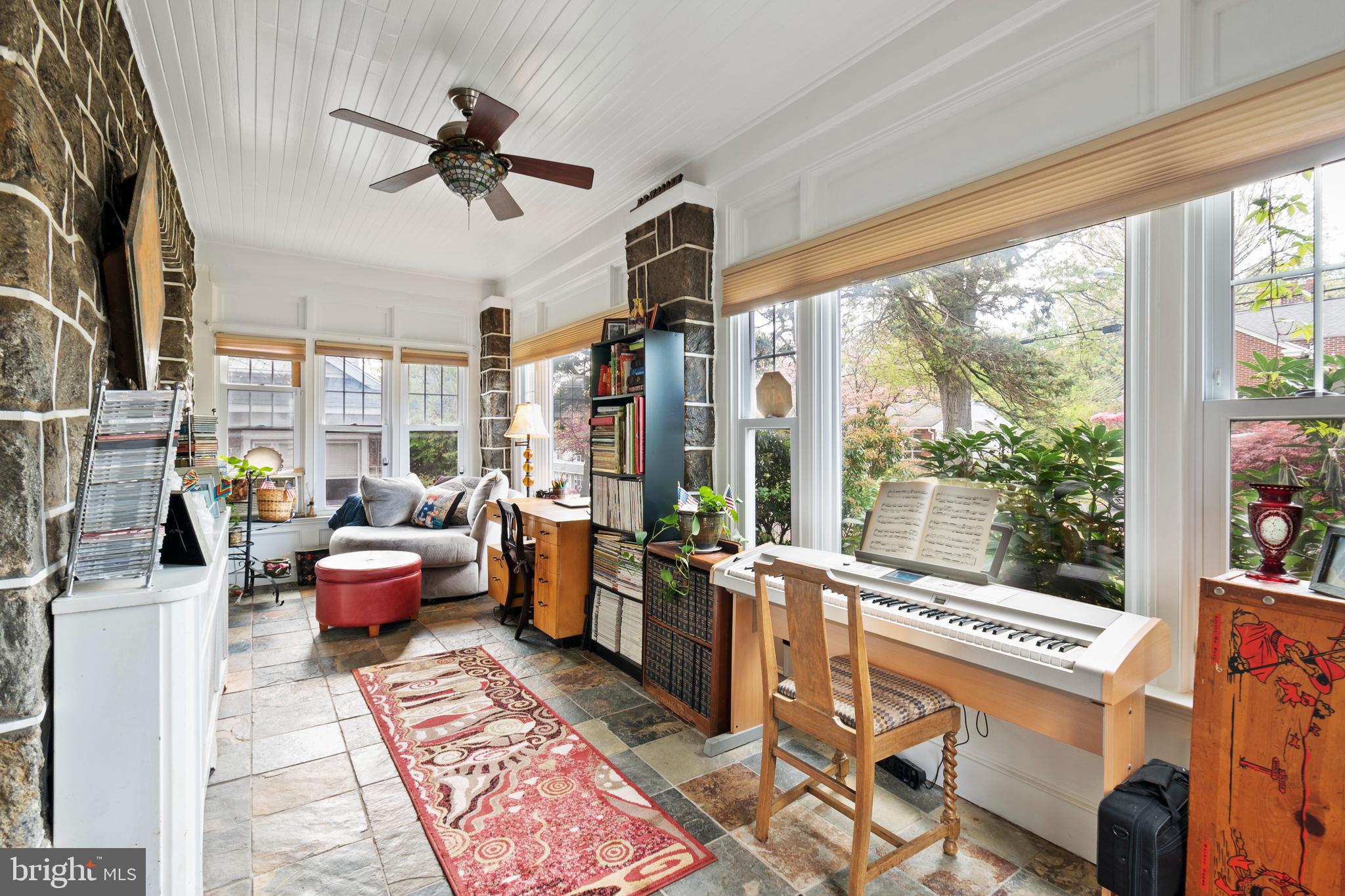 433 Harmon Road Philadelphia, PA 19128 - Photo 5 of 25 Gallery Image 5