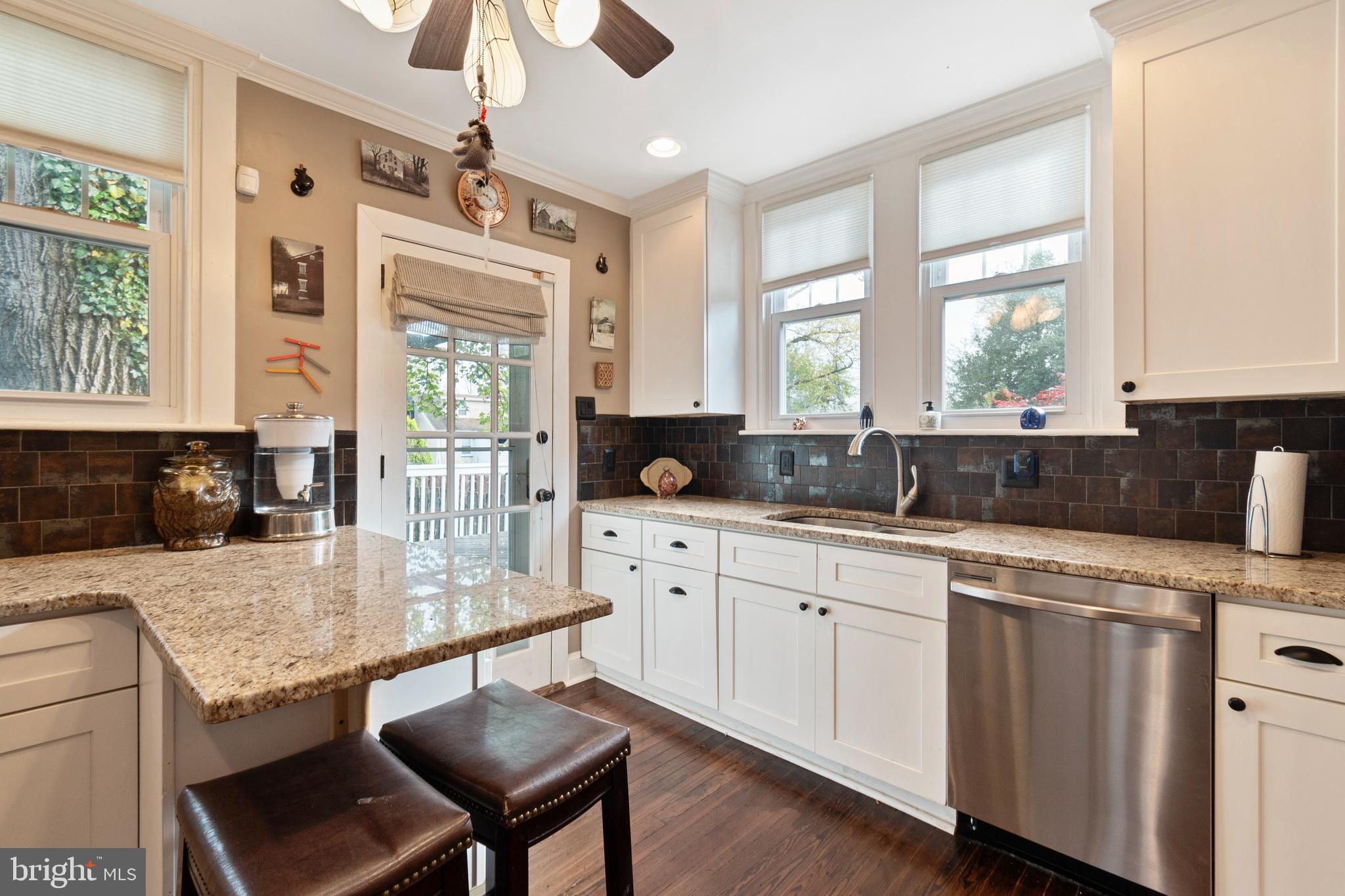 433 Harmon Road Philadelphia, PA 19128 - Photo 8 of 25 Gallery Image 8
