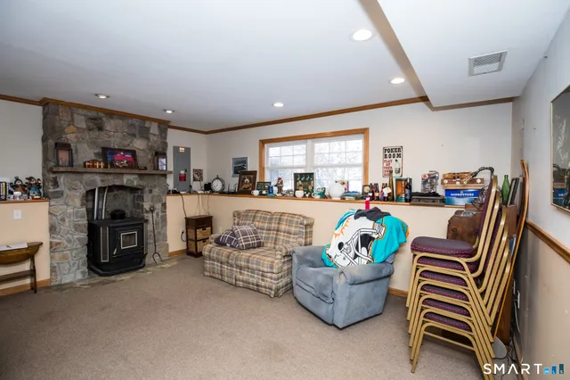 $479,000 | 146 Fitch Street, North Haven, CT 06473